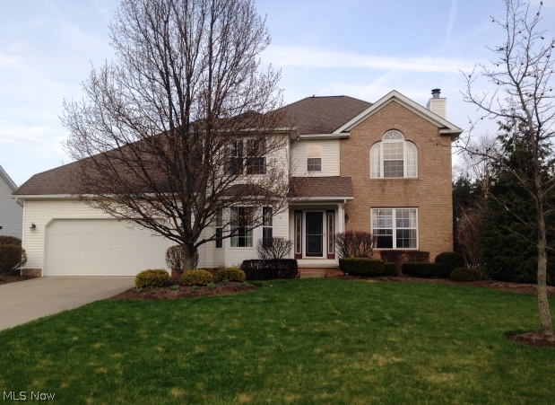 Emerald Lakes - Residential