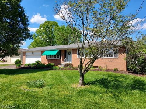 Single Family Residence in Vienna WV 805 49th Street St.jpg