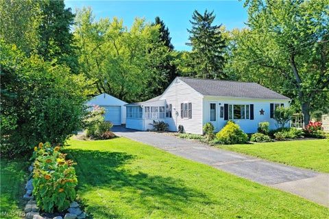 Tiny photo for 2422 Wilson Sharpsville Road, Cortland, OH 44410 (MLS # 5247063)