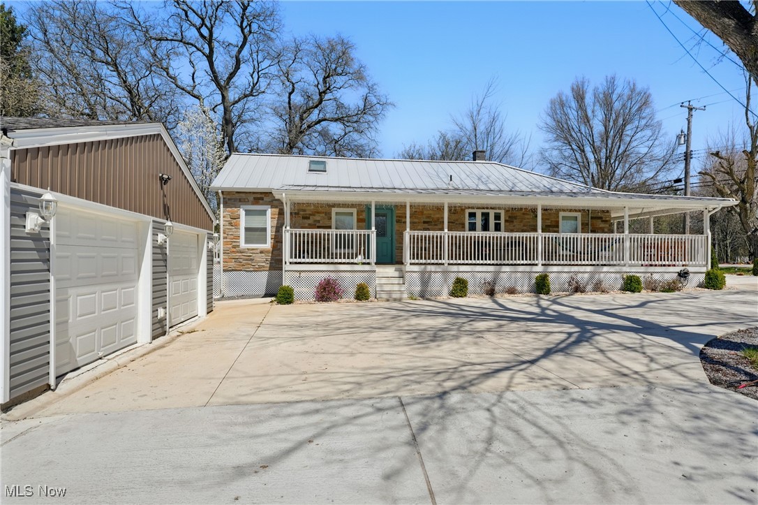 3270 S Canfield Niles Road, Canfield, Ohio image 1