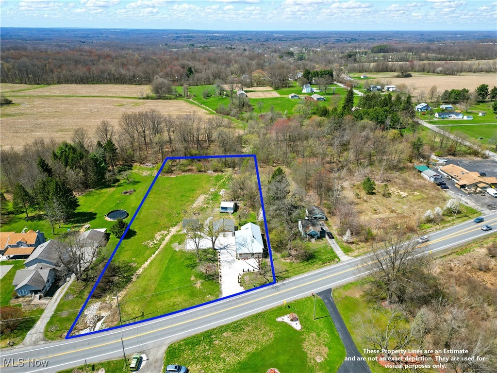 3270 S Canfield Niles Road, Canfield, Ohio image 4