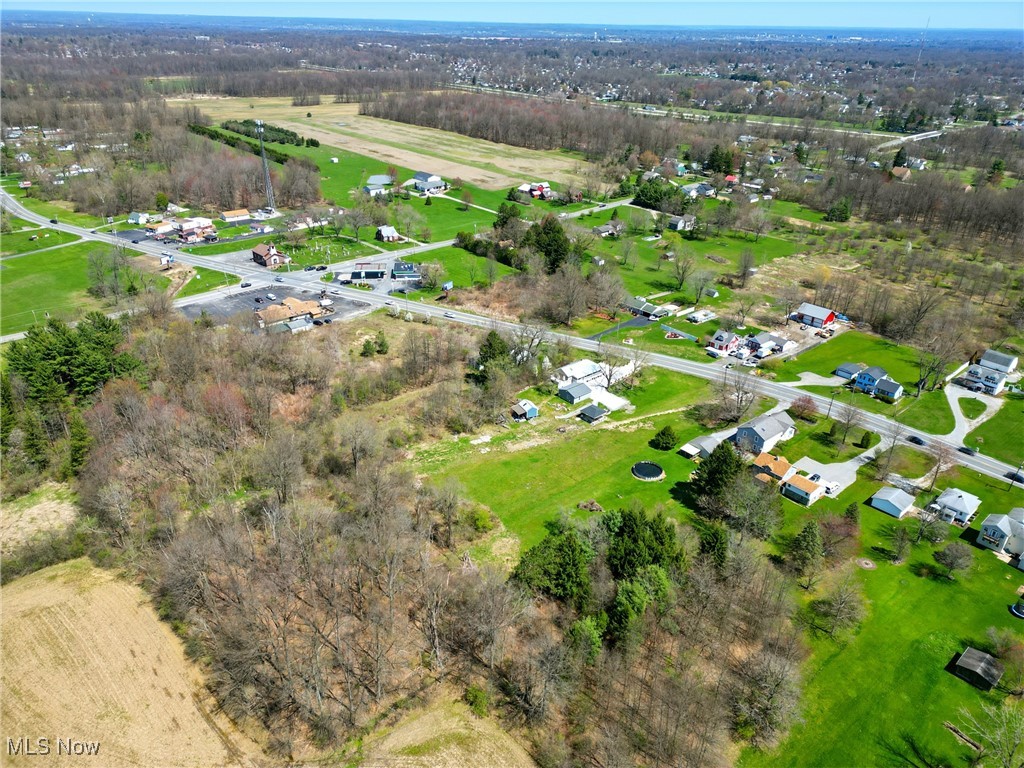3270 S Canfield Niles Road, Canfield, Ohio image 38