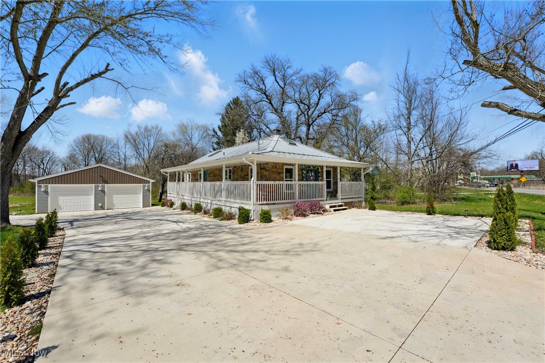 3270 S Canfield Niles Road, Canfield, Ohio image 5