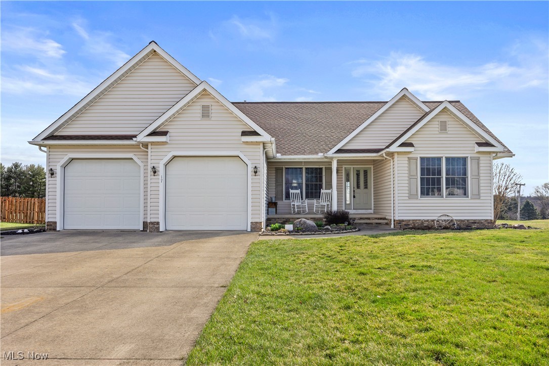 17 W Maple Drive, Seville, Ohio image 49