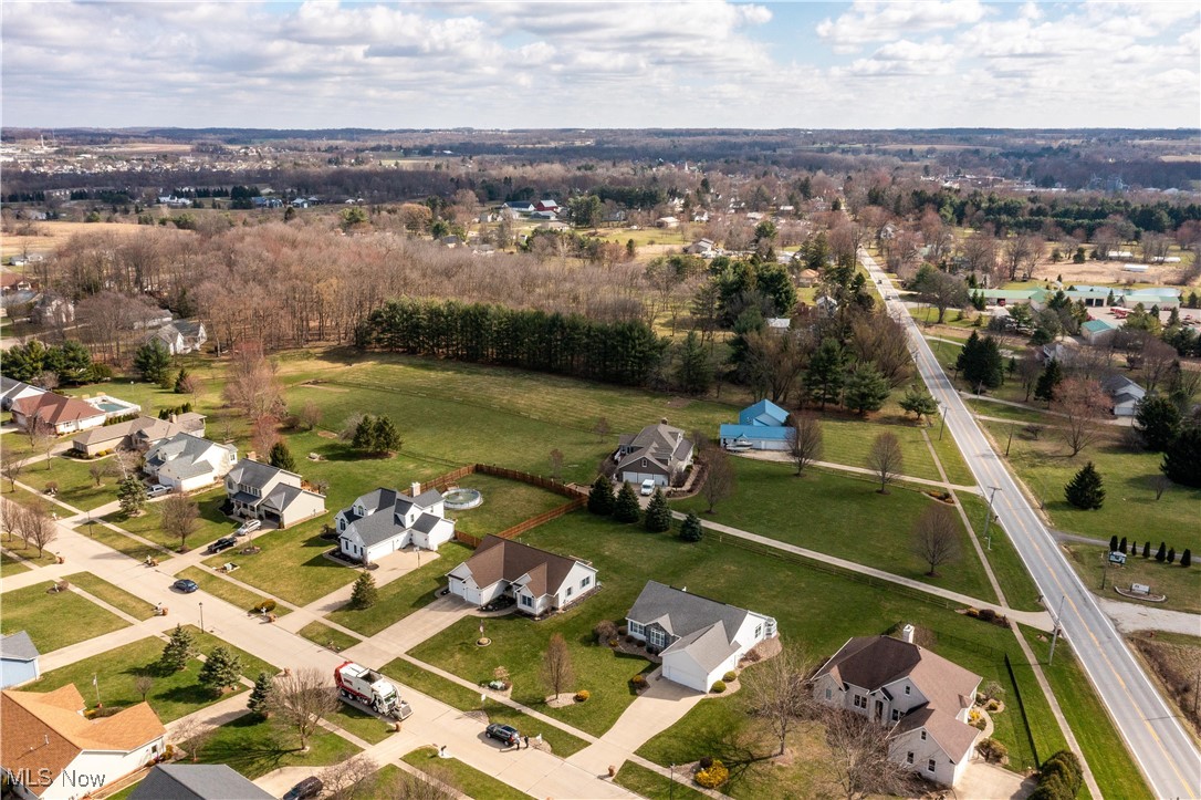 17 W Maple Drive, Seville, Ohio image 46