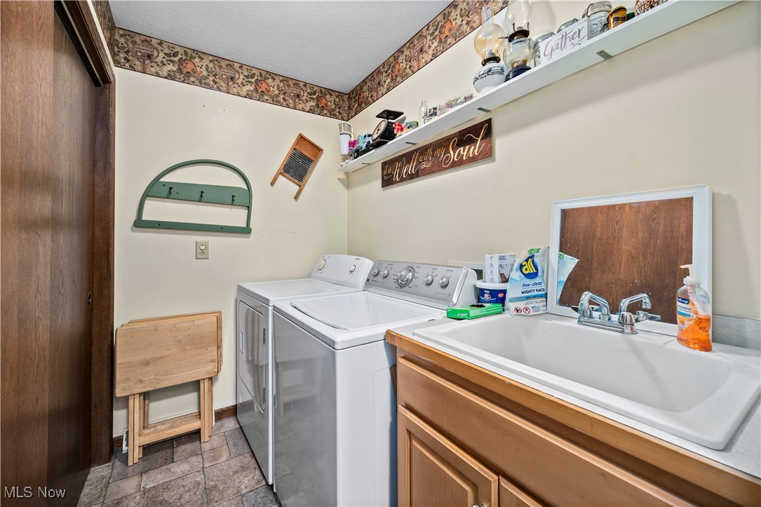 17 W Maple Drive, Seville, Ohio image 29