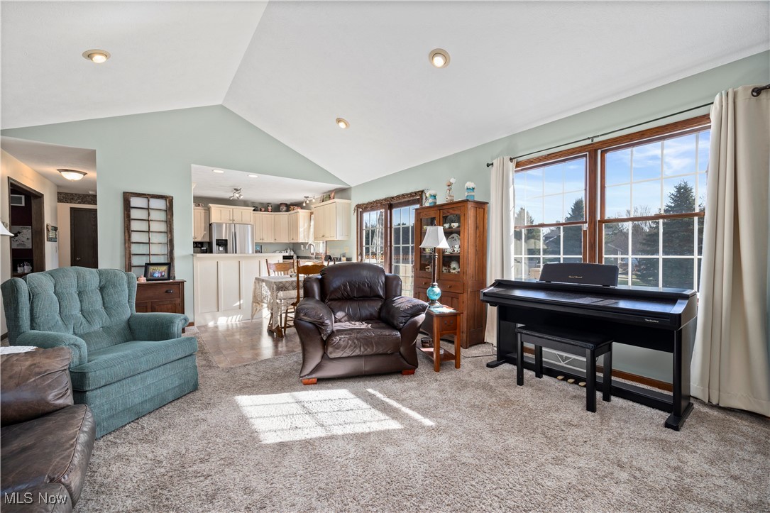 17 W Maple Drive, Seville, Ohio image 15