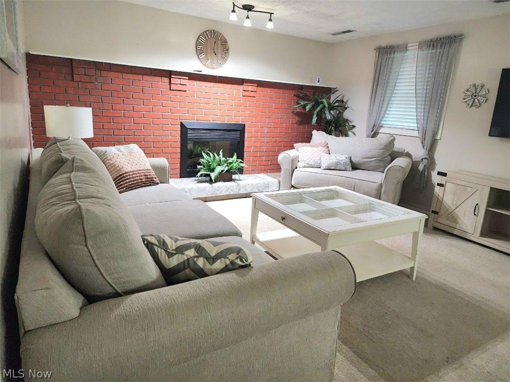 Diamond Estates - Residential