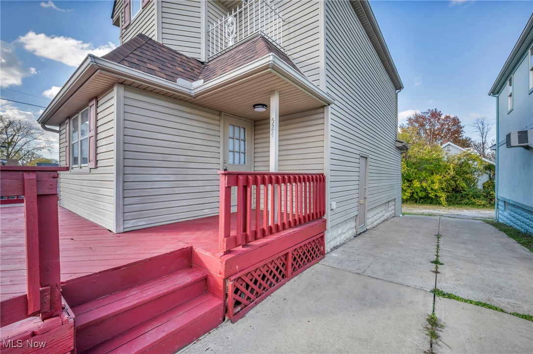 Beebes 01 - Commercial Sale