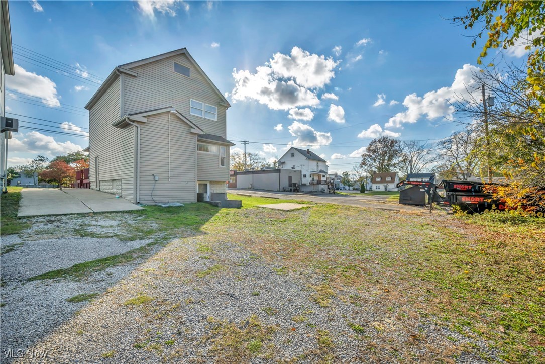 Beebes 01 - Commercial Sale