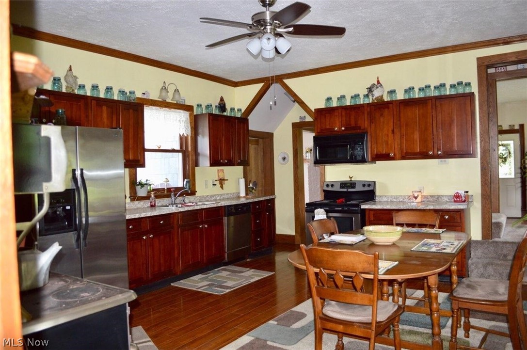 Wind Estate - Residential