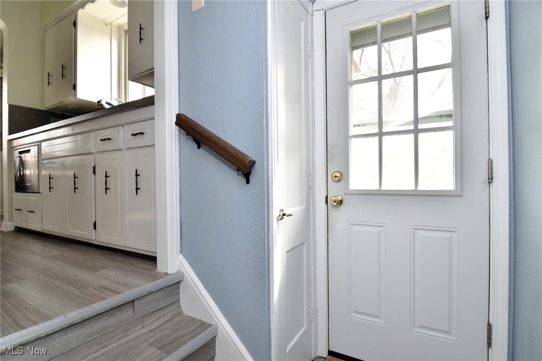 14501 Caldwell Avenue, Cleveland, Ohio image 32