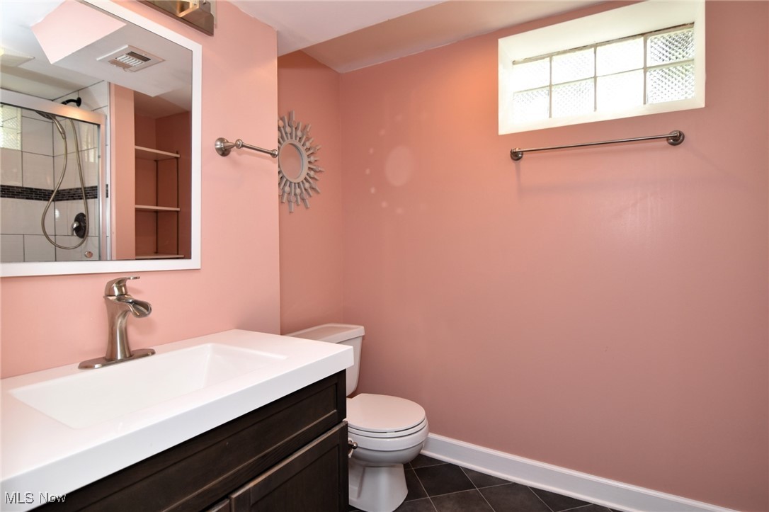 14501 Caldwell Avenue, Cleveland, Ohio image 37