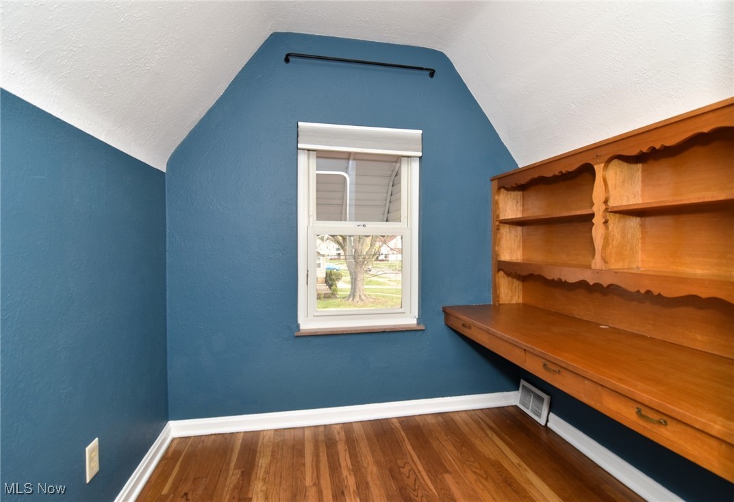 14501 Caldwell Avenue, Cleveland, Ohio image 31