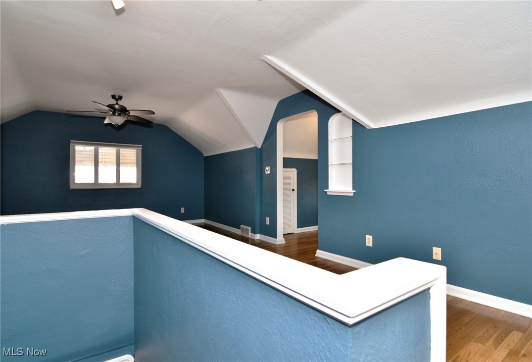 14501 Caldwell Avenue, Cleveland, Ohio image 25