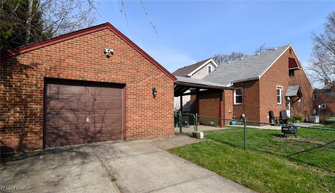 14501 Caldwell Avenue, Cleveland, Ohio image 46