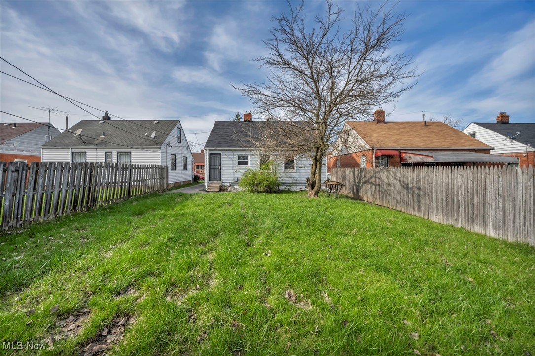 17006 Palda Drive, Cleveland, Ohio image 32