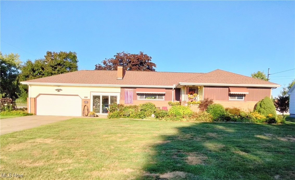 Welcome to your dream home, you finally have found this sprawling ranch you were looking for.
This is a owner home, first time on the market since it was built. Very well maintained and totally remodeled modeled in the past 3 years. This brick and vinyl &cedar, maintenance-free home, has spacious three bedrooms, two full baths, full basement, a chain link fenced in & gated backyard, a dog kennel and a concrete patio, shade trees on a large corner lot, measuring 115' x 175'. Long Double wide, concrete drive with gravel turnaround. Quality hip-roof construction, newer roof dimensional shingles vinyl windows. The first-floor family room has two sets of triple sliding doors opening tog the patio. Newer kitchen cabinets on every wall.Ceramic subway tile backsplashes stainless steel sink and all the appliances are upscale, the Samsung refrigerator has Wi-Fi touch screen on the front door side by side with ice maker. Stainless stove, dishwasher, Chefs open concept kitchen-dinette with a garden window huge living room dining room combination over 25 ft with the stone full wall fireplace with raised hearth log burning fireplace large picture window for your entry with octagon window guest closet has a wraparound hallway from the dinette back into the foyer three really spacious bedrooms big closets all laminate floors throughout the whole house one bedroom has new carpet just brand new bath on the main level. Huge basement 1402 sq. ft. with a log burning fireplace it's brick, a large area to convert to a recreation room and the pool table will stay in the laundry there are two sets of washers, two dryers, wash tub and a second kitchen, a fruit cellar/workshop, a newly installed furnace. Central air, new Chain-link fenced in backyard it gated, beautiful Gazabo with seating and it's ready for new buyer. Start making your new memories here today! This is a nice quit sidewalk community to shopping Church new today and newer library complex. Close to YSU & Pennsylvania ljne.