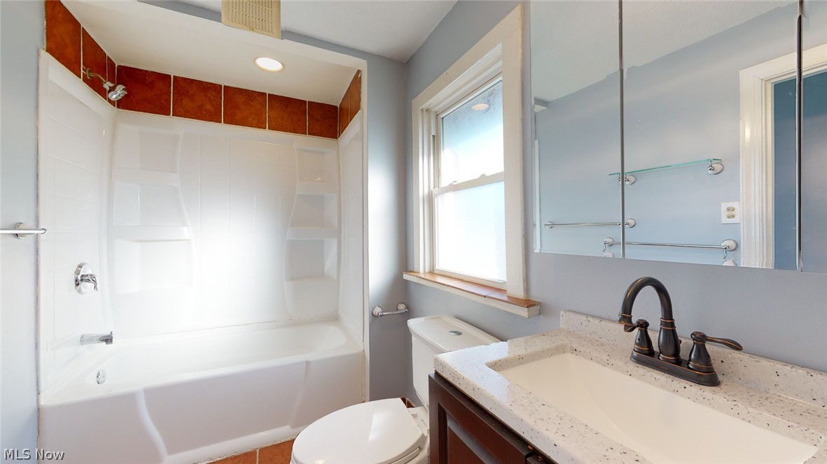 W G Naumanns - Residential