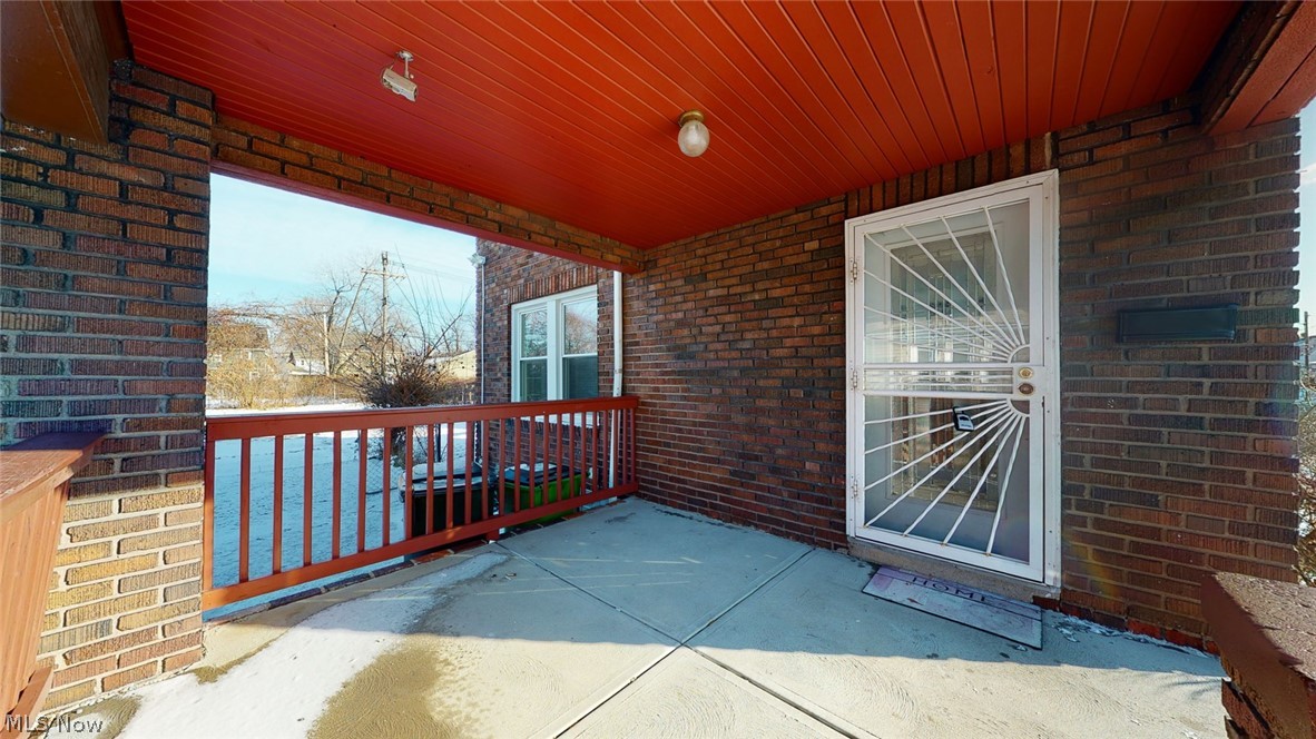 W G Naumanns - Residential