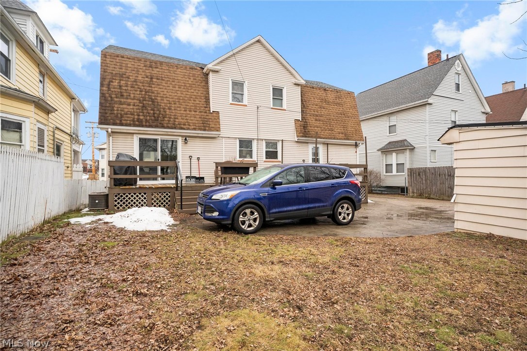 William G Field Tes West Park S - Residential Income