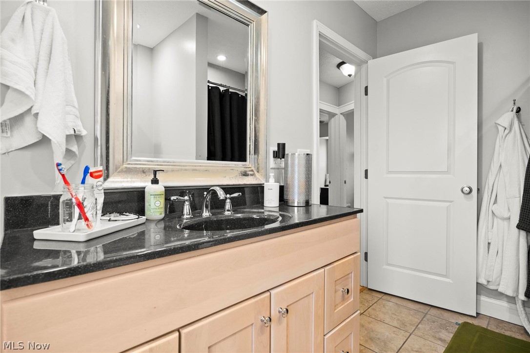 William G Field Tes West Park S - Residential Income