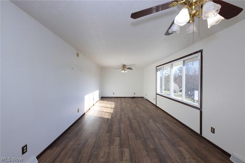 Tiny photo for 125 Meadowood Drive, New Cumberland, WV 26047 (MLS # 5189025)