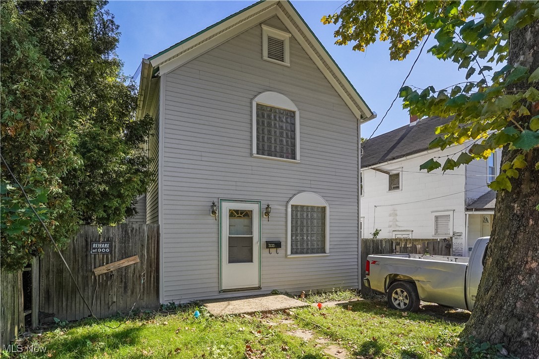 This 2-bedroom colonial home presents a fantastic opportunity for investors in the Kenmore area. As you step inside, you're greeted by stunning original woodwork and exposed brick, which add character and warmth to the space. The open layout seamlessly connects the family room and dining area, flooded with natural light, creating an inviting atmosphere for relaxation and gatherings.
Adjacent to the dining room, a glass door leads to a spacious back deck overlooking an oversized backyard—perfect for outdoor entertaining or gardening. The dining area flows into the kitchen, which features tile flooring, white cabinets, and plenty of counter space, making it practical for meal preparation.
Upstairs, you'll find a generously sized bathroom equipped with a shower, tub, and two well-proportioned bedrooms. One of the bedrooms boasts a glass door, offering potential access to a future second-floor patio—a perfect spot for enjoying morning coffee or evening sunsets.
The basement includes a washer and dryer, providing tenants with convenience. Recent updates enhance the home’s appeal, including a newer architectural shingle roof, vinyl siding, updated windows, a hot water tank, and an updated electric box.
Currently tenant-occupied on a month-to-month basis, this property is being sold as-is, making it an ideal investment opportunity. Affective December 1, 2024 the rent is $800 a month + utilities.
Don’t miss the chance to own this charming home!