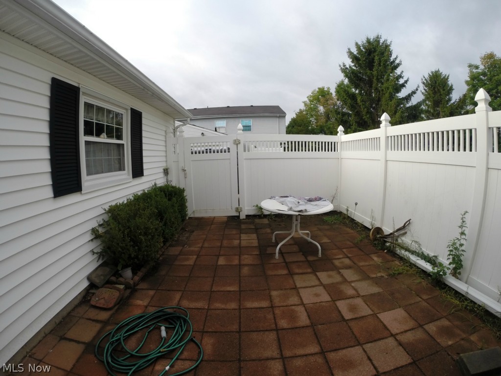 Middle Ridge Comm Condo - Residential