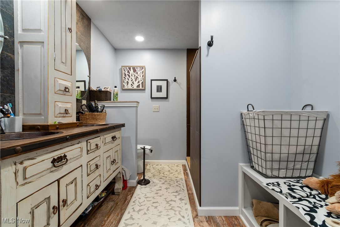 Williamsburg Village Estates - Residential