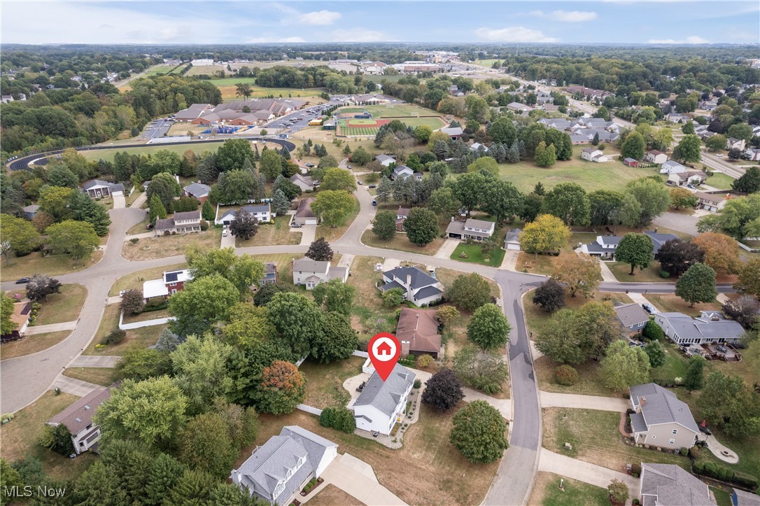 Williamsburg Village Estates - Residential