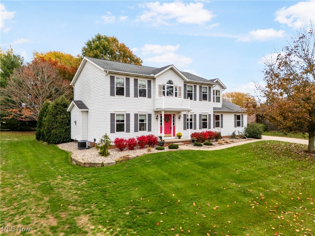 Williamsburg Village Estates - Residential