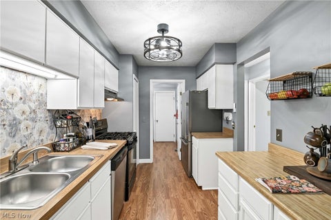Tiny photo for 1215 Canyon View Road, Northfield, OH 44067 (MLS # 5255043)