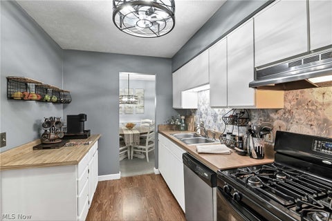 Tiny photo for 1215 Canyon View Road, Northfield, OH 44067 (MLS # 5255043)