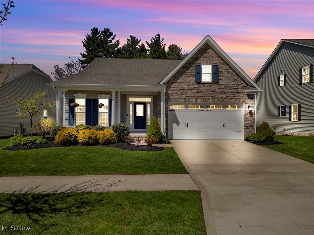 330 Lakeland Way, Aurora, Ohio image 2