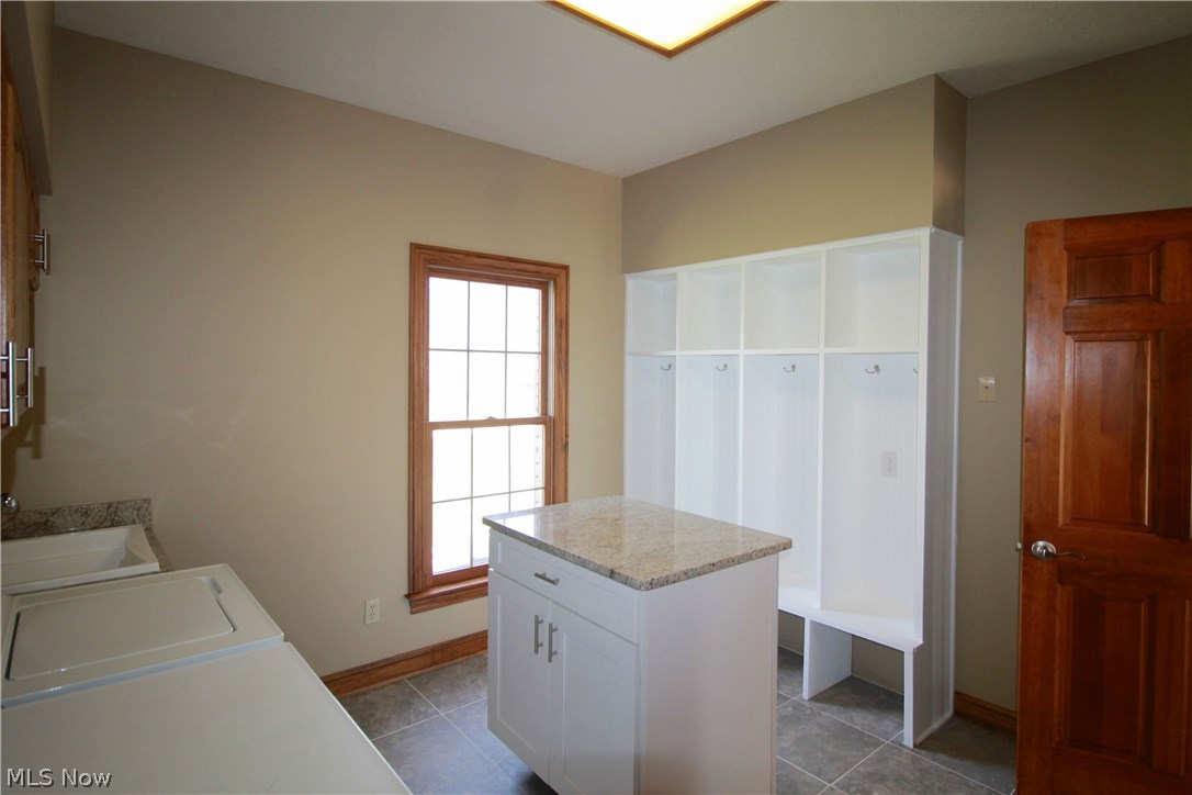 Di Novi Acres - Residential