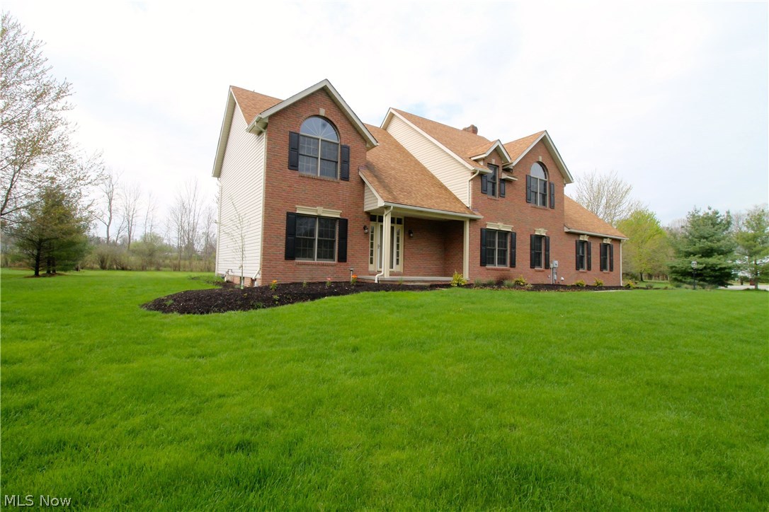 Di Novi Acres - Residential