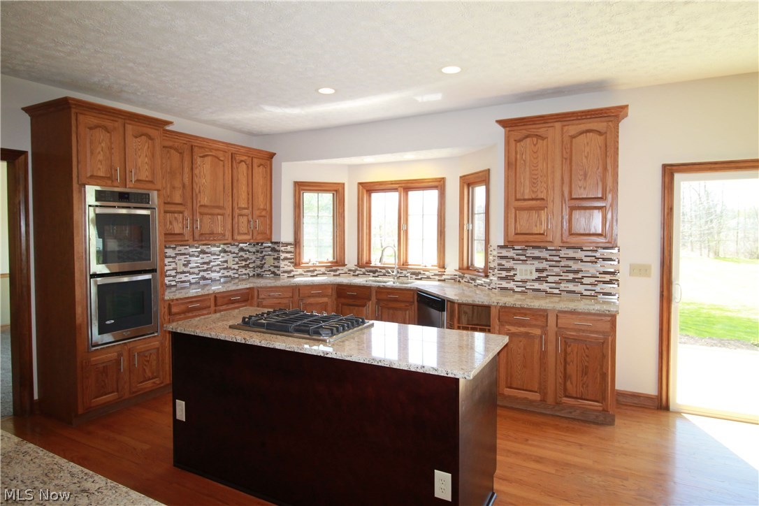 Di Novi Acres - Residential