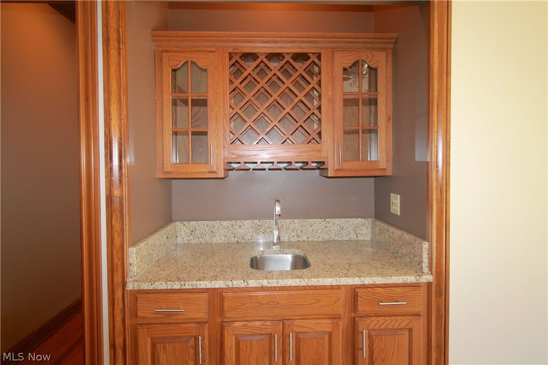 Di Novi Acres - Residential