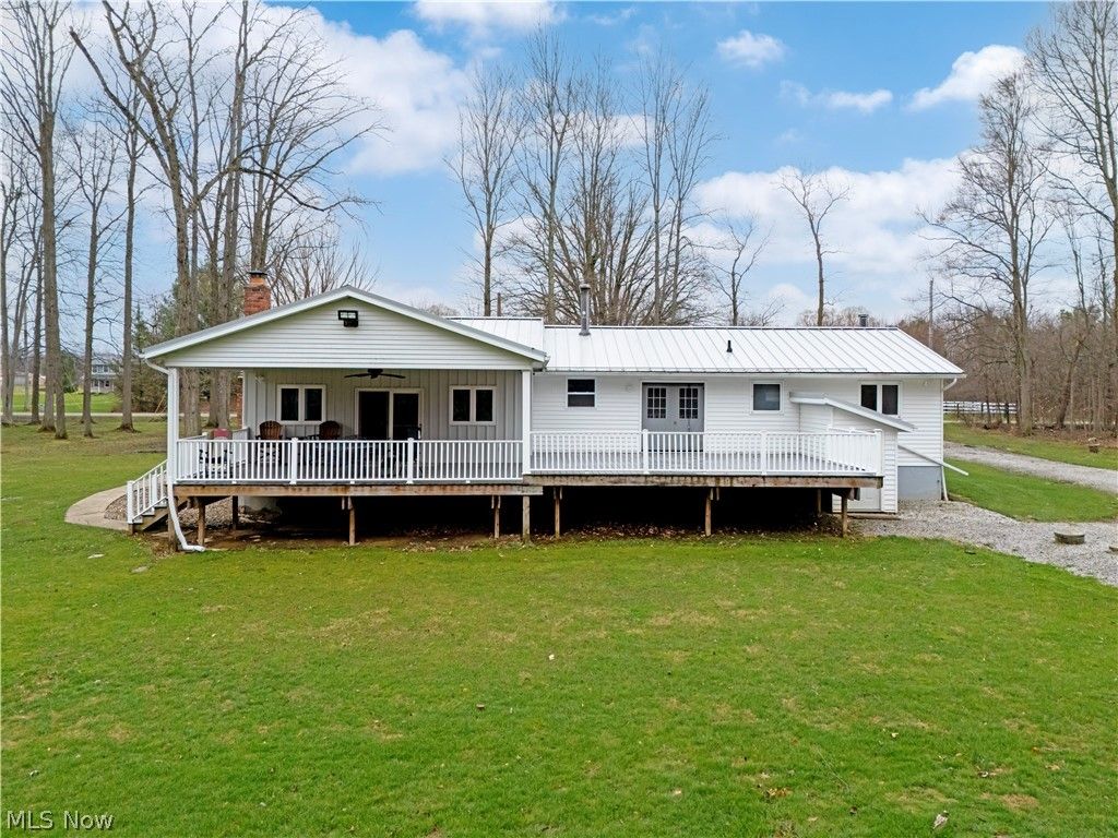 Photo of 40126 Jones Road, Wellington, OH 44090 (MLS # 5197056)