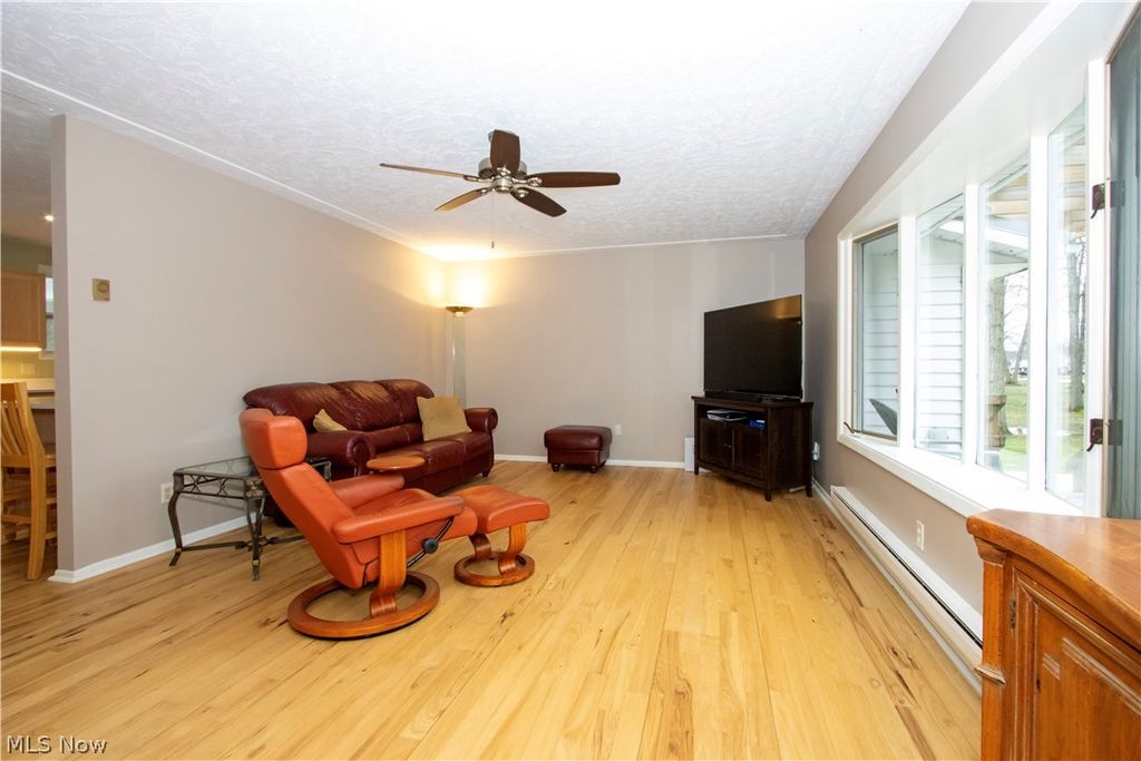 Photo of 40126 Jones Road, Wellington, OH 44090 (MLS # 5197056)