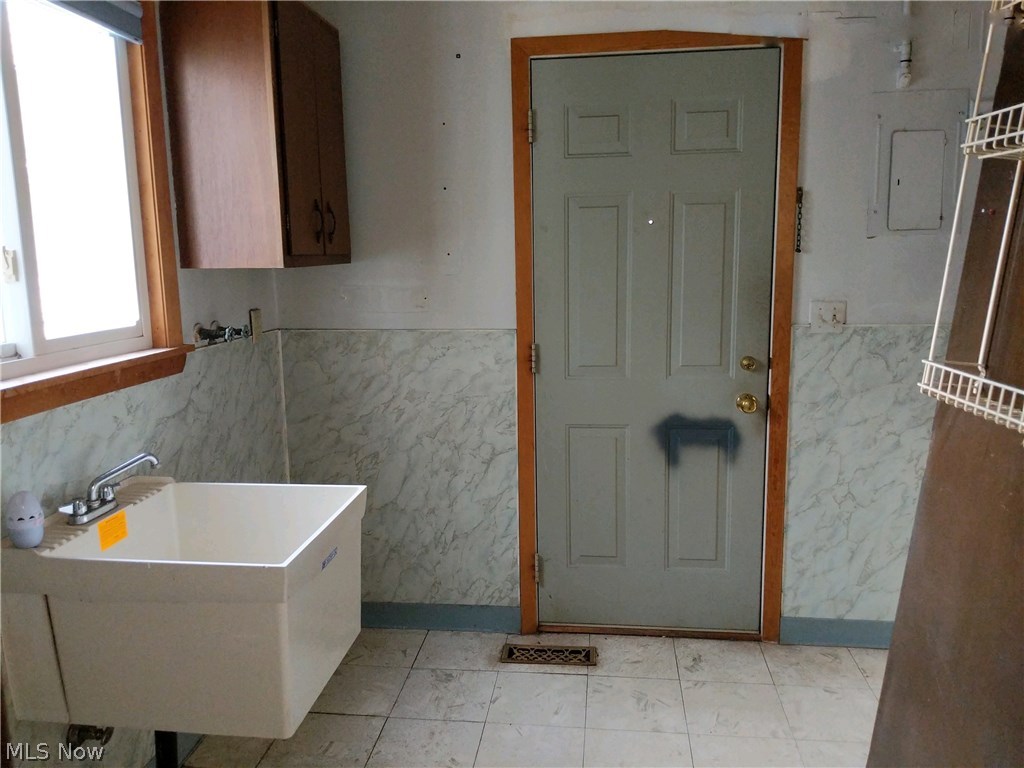 Royal View Allotment - Residential