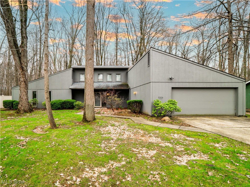 4939 N Barton Road, North Ridgeville, Ohio image 2