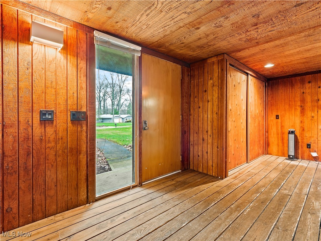 4939 N Barton Road, North Ridgeville, Ohio image 9