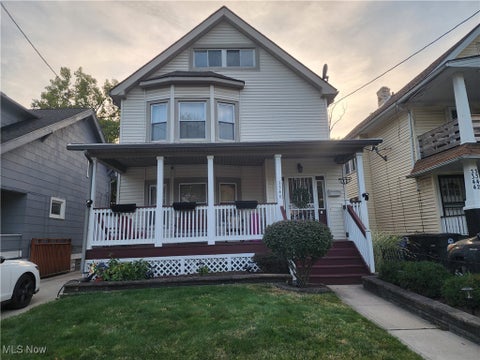 Photo for 3346 E 145th Street
