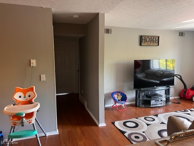 Coachman's Trail Condo - Residential