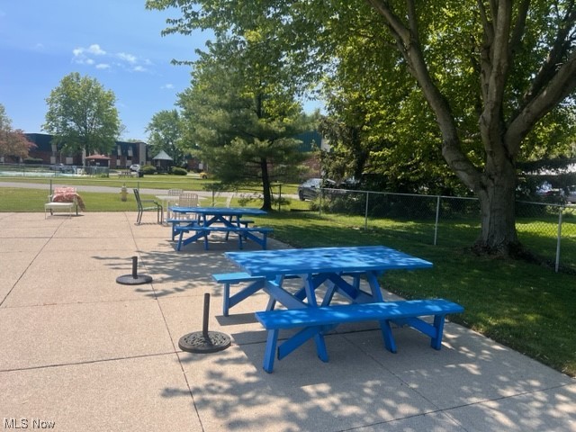 Coachman's Trail Condo - Residential