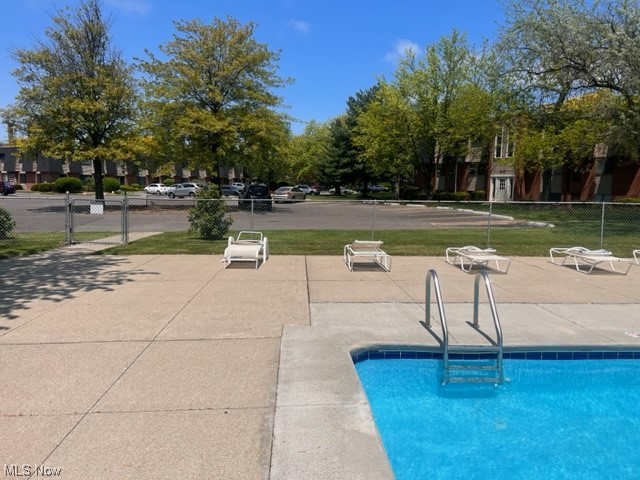 Coachman's Trail Condo - Residential