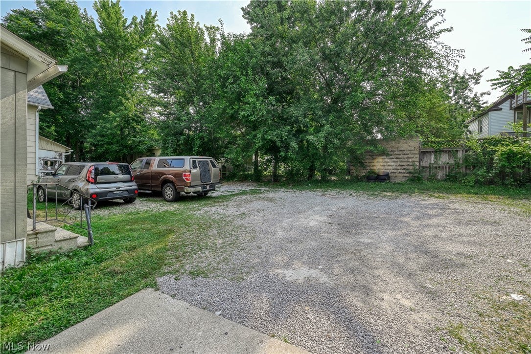 501 Rentschler Street