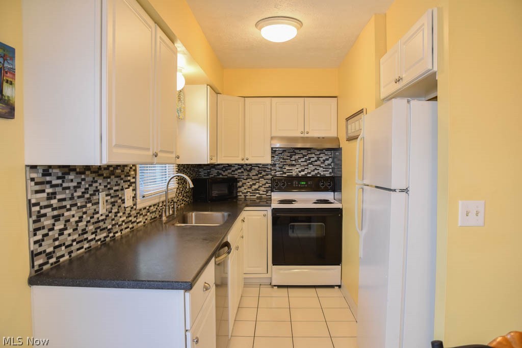 Maple Creek Condo Estates - Residential